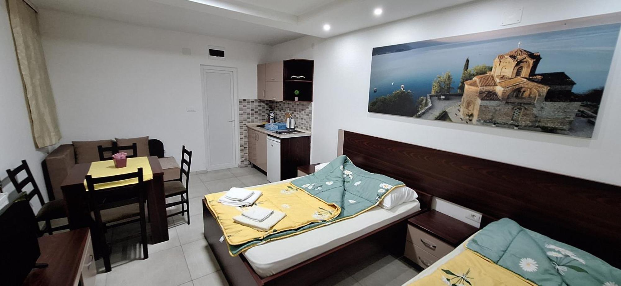 Apartment Delfina Охрид Екстериор снимка