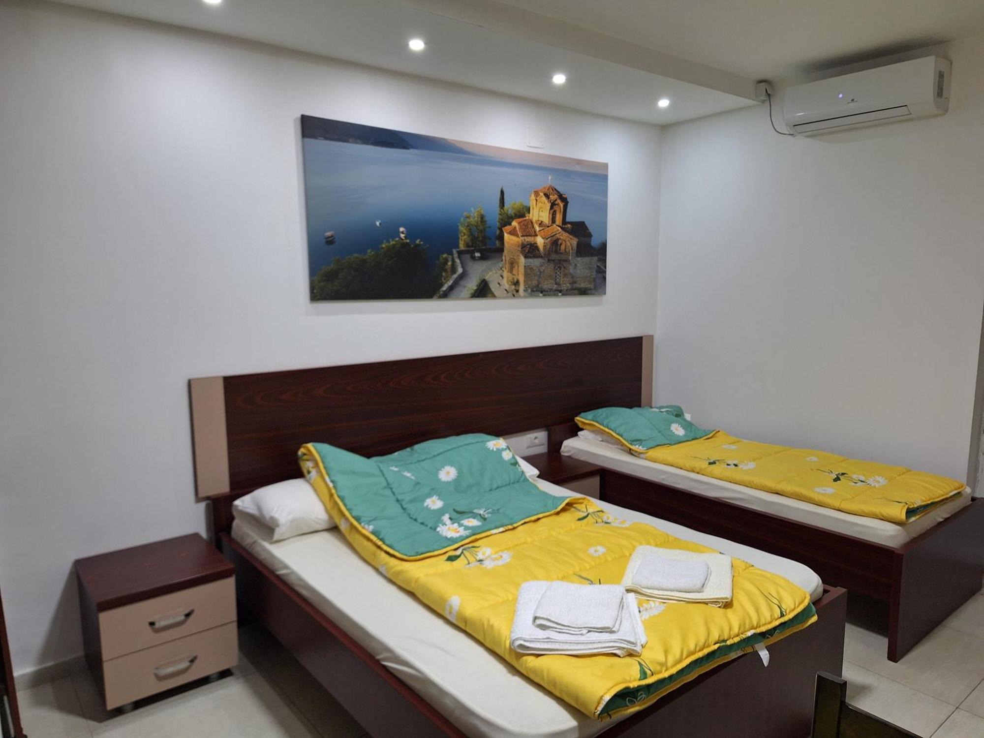 Apartment Delfina Охрид Екстериор снимка